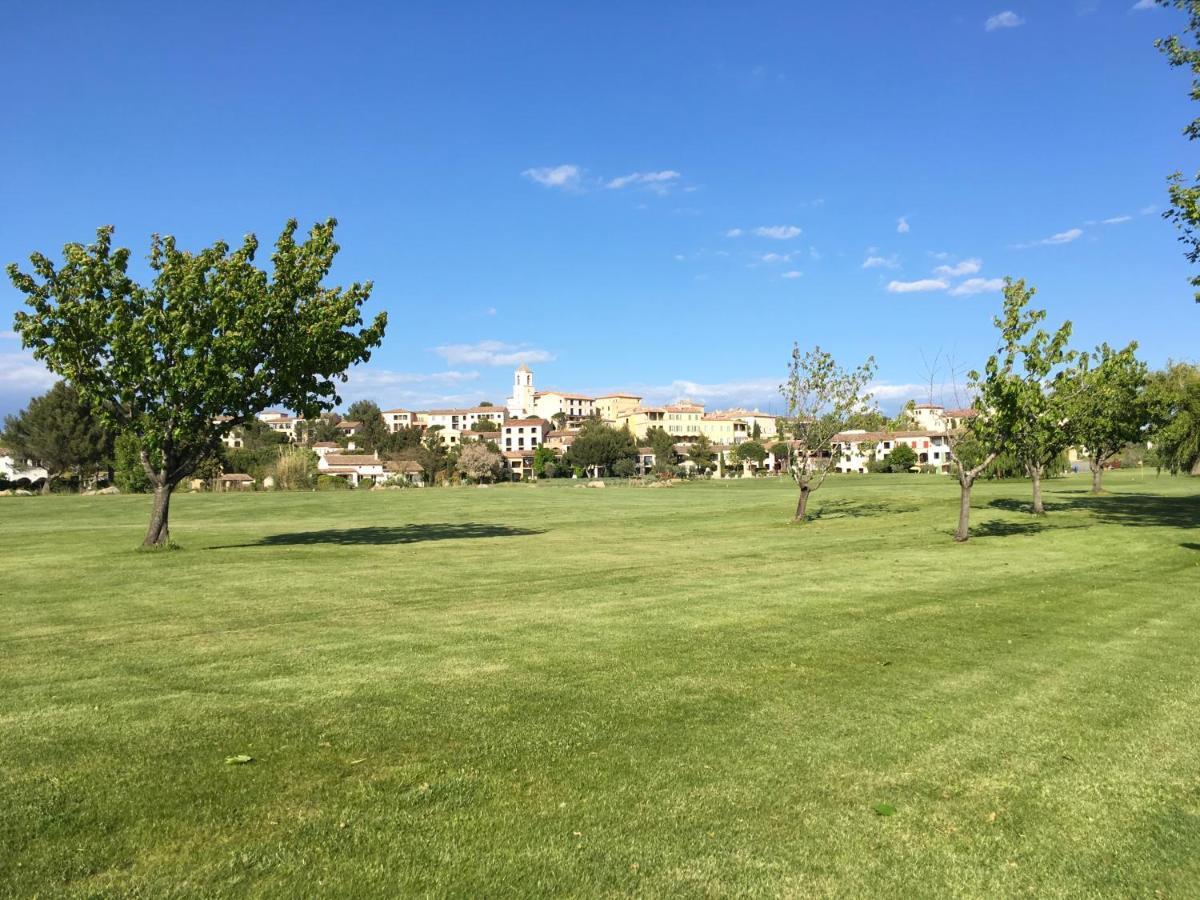 Studio Sur Le Domaine Du Golf De Pont Royal マルモール エクステリア 写真